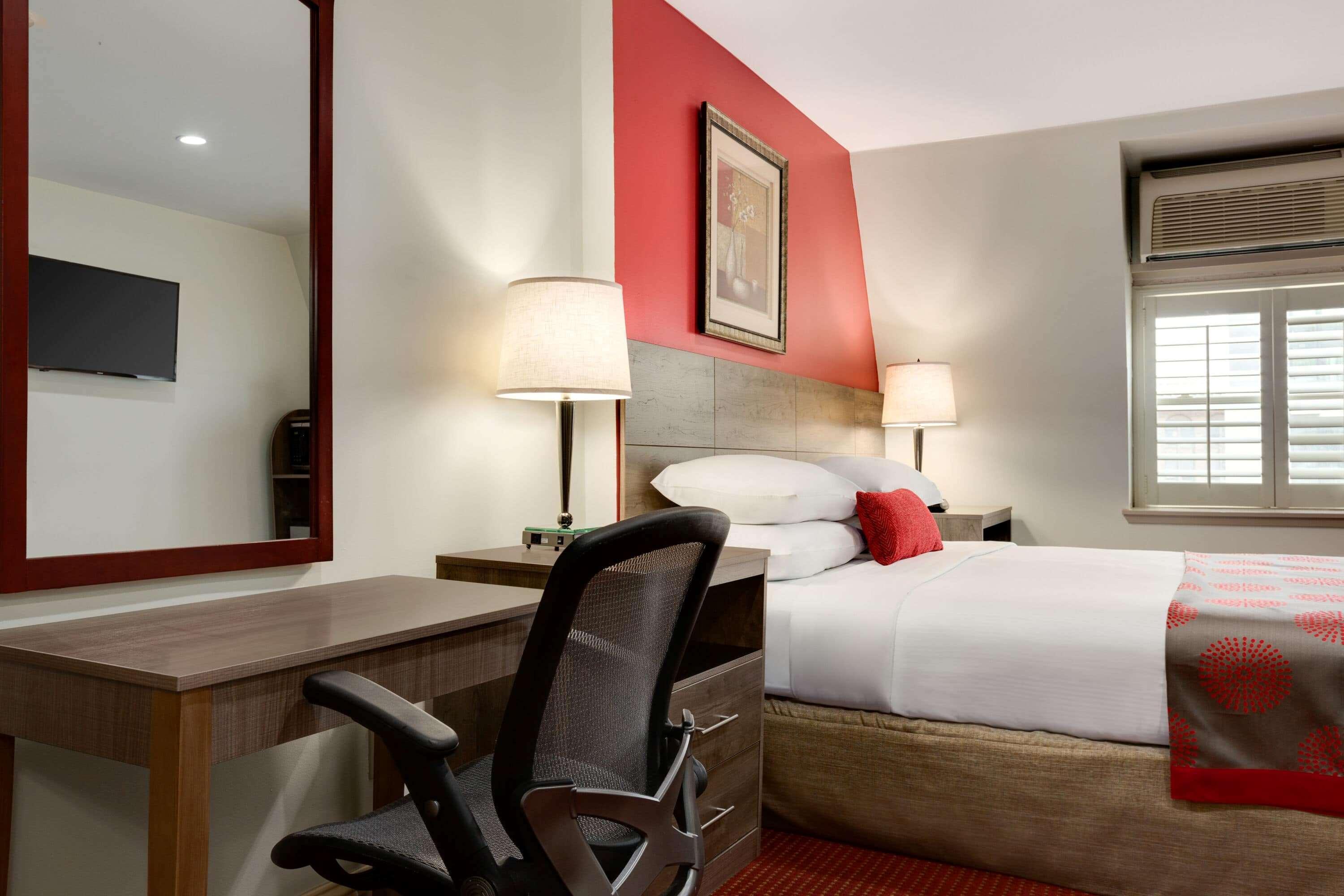 Ramada By Wyndham Oakland Downtown City Center מראה חיצוני תמונה