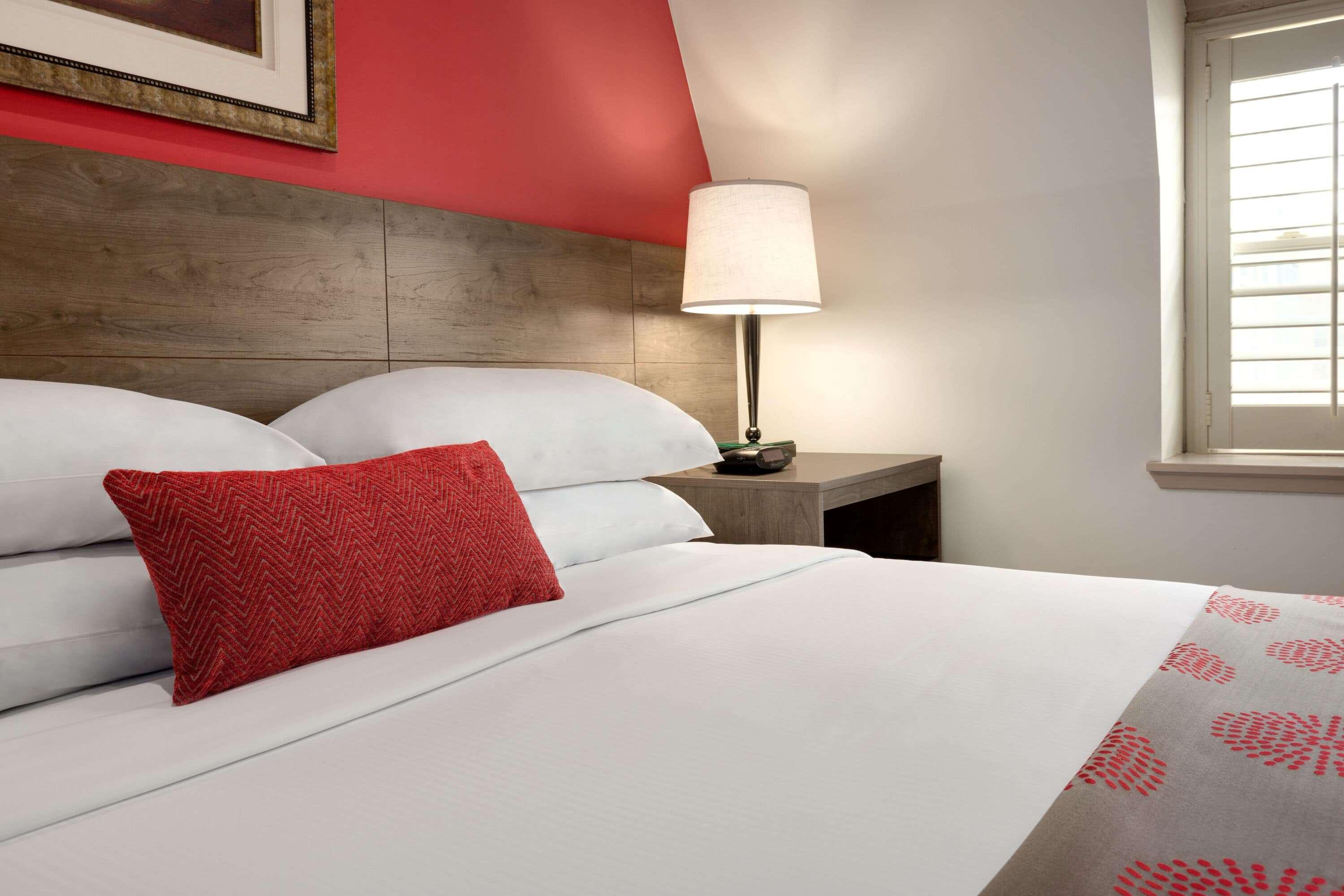 Ramada By Wyndham Oakland Downtown City Center מראה חיצוני תמונה