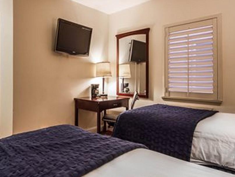 Ramada By Wyndham Oakland Downtown City Center מראה חיצוני תמונה